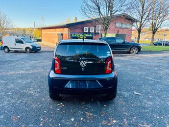 VOLKSWAGEN UP HIGH UP