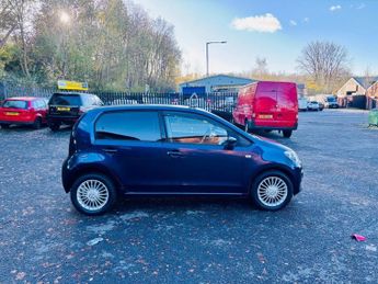 VOLKSWAGEN UP HIGH UP