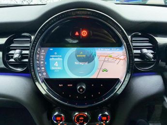 MINI Electric Hatch Cooper SE 32.6kWh Level 1 Hatchback 3dr Electric Auto (184 ps)