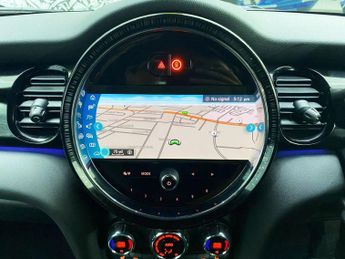 MINI Electric Hatch Cooper SE 32.6kWh Level 1 Hatchback 3dr Electric Auto (184 ps)