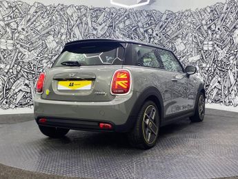 MINI Electric Hatch Cooper SE 32.6kWh Level 1 Hatchback 3dr Electric Auto (184 ps)