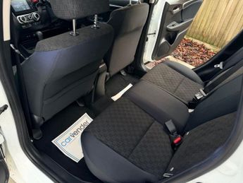 HONDA JAZZ 1.3 i-VTEC SE Hatchback 5dr Petrol CVT Euro 6 (s/s) (102 ps)