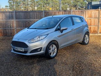Ford Fiesta 1.25 Zetec Hatchback 5dr Petrol Manual Euro 6 (82 ps)