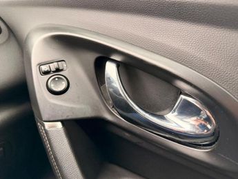 RENAULT KADJAR 1.5 dCi Signature Nav SUV 5dr Diesel EDC Euro 6 (s/s) (110 ps)