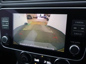 NISSAN LEAF 40kWh Acenta Hatchback 5dr Electric Auto (150 ps)
