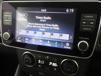 NISSAN LEAF 40kWh Acenta Hatchback 5dr Electric Auto (150 ps)