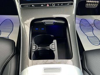 MERCEDES-BENZ C-CLASS 2.0 C 220 AMG Line D MHEV Auto 5dr