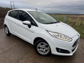 Ford Fiesta 1.5 TDCi ECOnetic Zetec Hatchback 5dr Diesel Manual Euro 6 (s/s)