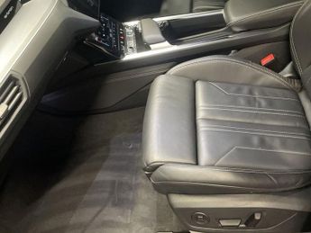 AUDI E-TRON 55 S line Sportback 5dr Electric Auto quattro 95kWh (11kW Charge