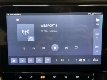 MG MG ZS 72.6kWh Trophy Connect Long Range SUV 5dr Electric Auto (156 ps)