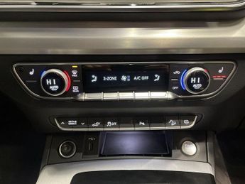 AUDI Q5 2.0 TFSIe 50 S line SUV 5dr Petrol Plug-in Hybrid S Tronic quatt