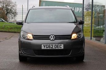 VOLKSWAGEN TOURAN 1.6 TDI SE MPV 5dr Diesel DSG Euro 5 (105 ps)