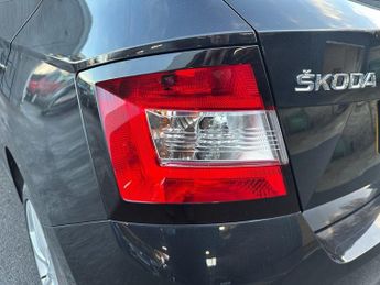 SKODA FABIA 1.0 TSI SE L Hatchback 5dr Petrol Manual Euro 6 (s/s) (110 ps)