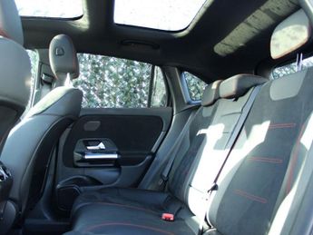 MERCEDES-BENZ EQA EQA 350 66.5kWh AMG Line (Premium) SUV 5dr Electric Auto 4MATIC 