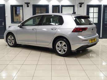 VOLKSWAGEN GOLF 2.0 TDI Life Hatchback 5dr Diesel DSG Euro 6 (s/s) (115 ps)