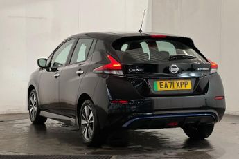 NISSAN LEAF 40kWh Acenta Hatchback 5dr Electric Auto (150 ps) Rear View Came