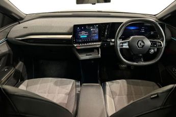 RENAULT MEGANE E-TECH 60kWh launch edition Hatchback 5dr Electric Auto (220 ps) Around