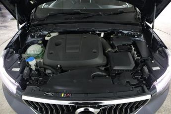 VOLVO XC40 2.0 D4 Inscription Pro Auto AWD Euro 6 (s/s) 5dr