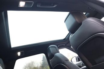 LAND ROVER RANGE ROVER SPORT 2.0 P400e 13.1kWh HSE Dynamic Black Auto 4WD Euro 6 (s/s) 5dr