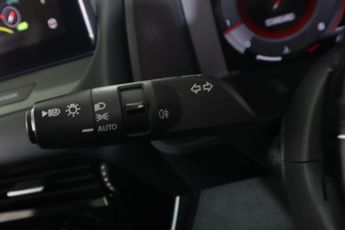 NISSAN QASHQAI 1.3 DIG-T MHEV N-Connecta XTRON Euro 6 (s/s) 5dr