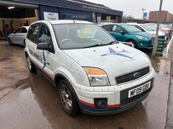 Ford Fusion 1.4 TDCi Zetec Climate Hatchback 5dr Diesel Manual (120 g/km, 67