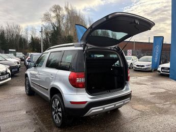 SKODA YETI 2.0 TDI Laurin & Klement Outdoor 5dr Diesel DSG 4WD Euro 6 (s/s)