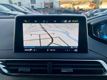 PEUGEOT 3008 1.6 13.2kWh Allure SUV 5dr Petrol Plug-in Hybrid e-EAT Euro 6 (s