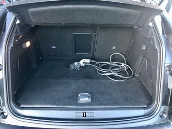PEUGEOT 3008 1.6 13.2kWh Allure SUV 5dr Petrol Plug-in Hybrid e-EAT Euro 6 (s