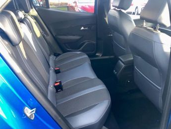 PEUGEOT 2008 1.2 PureTech Allure Premium SUV 5dr Petrol EAT Euro 6 (s/s) (130