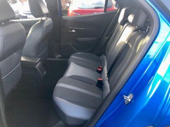 PEUGEOT 2008 1.2 PureTech Allure Premium SUV 5dr Petrol EAT Euro 6 (s/s) (130