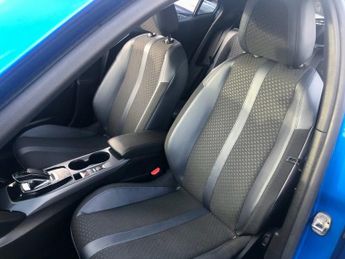 PEUGEOT 2008 1.2 PureTech Allure Premium SUV 5dr Petrol EAT Euro 6 (s/s) (130