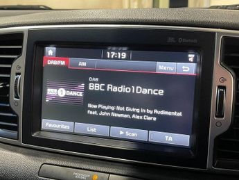 KIA SPORTAGE 1.6 T-GDi GT-Line S SUV 5dr Petrol DCT AWD Euro 6 (174 bhp)