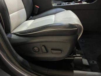KIA SPORTAGE 1.6 T-GDi GT-Line S SUV 5dr Petrol DCT AWD Euro 6 (174 bhp)