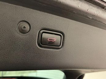 KIA SPORTAGE 1.6 T-GDi GT-Line S SUV 5dr Petrol DCT AWD Euro 6 (174 bhp)