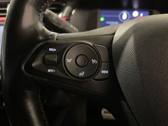 VAUXHALL Corsa Electric 50kWh SRi Premium Hatchback 5dr Electric Auto (136 ps)