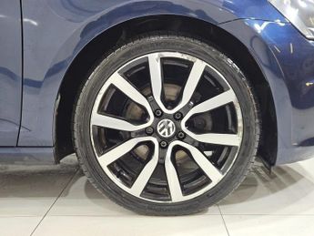 VOLKSWAGEN GOLF 2.0 TDI BlueMotion Tech GT Estate 5dr Diesel DSG Euro 6 (s/s) (1