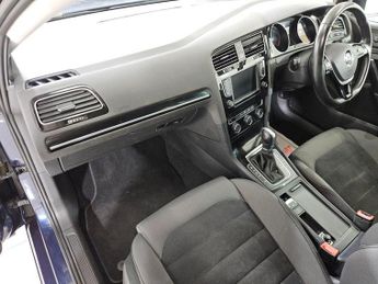 VOLKSWAGEN GOLF 2.0 TDI BlueMotion Tech GT Estate 5dr Diesel DSG Euro 6 (s/s) (1