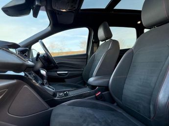 FORD KUGA 2.0 TDCi EcoBlue ST-Line Edition SUV 5dr Diesel Powershift AWD E