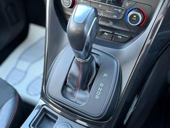 FORD KUGA 2.0 TDCi EcoBlue ST-Line Edition SUV 5dr Diesel Powershift AWD E