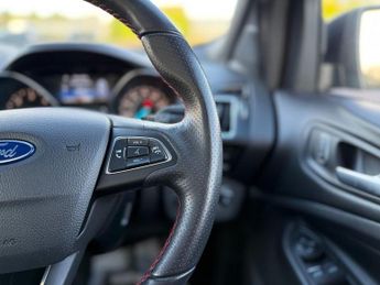 FORD KUGA 2.0 TDCi EcoBlue ST-Line Edition SUV 5dr Diesel Powershift AWD E