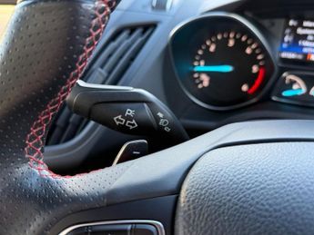 FORD KUGA 2.0 TDCi EcoBlue ST-Line Edition SUV 5dr Diesel Powershift AWD E