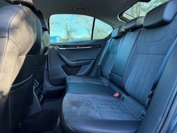 SKODA OCTAVIA 1.5 TSI GPF ACT SE L Hatchback 5dr Petrol DSG Euro 6 (s/s) (150 