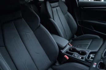 AUDI A3 1.5 TFSI 35 S line Saloon 4dr Petrol S Tronic Euro 6 (s/s) (150 