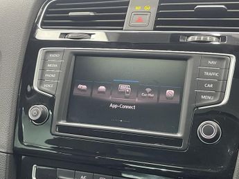 VOLKSWAGEN GOLF 1.4 TSI BlueMotion Tech ACT GT Edition Hatchback 5dr Petrol DSG 