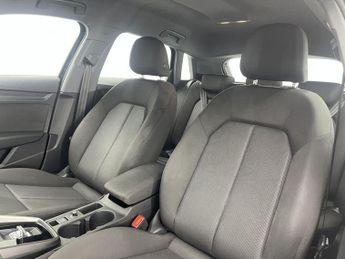 AUDI A3 1.0 TFSI 30 Technik Sportback 5dr Petrol S Tronic Euro 6 (s/s) (