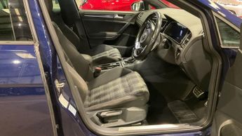 VOLKSWAGEN GOLF 2.0 TDI GTD Hatchback 5dr Diesel DSG Euro 6 (s/s) (184 ps)
