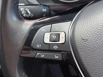 VOLKSWAGEN TIGUAN 2.0 TDI Match SUV 5dr Diesel DSG 4Motion Euro 6 (s/s) (190 ps)