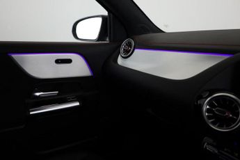 MERCEDES-BENZ EQA EQA 300 66.5kWh AMG Line (Premium) SUV 5dr Electric Auto 4MATIC 