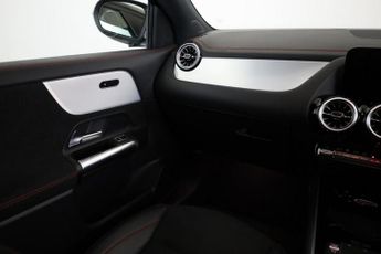 MERCEDES-BENZ EQA EQA 300 66.5kWh AMG Line (Premium) SUV 5dr Electric Auto 4MATIC 