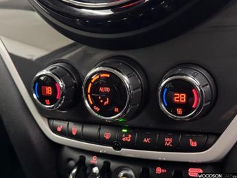 MINI COUNTRYMAN 1.5 7.6kWh GPF Cooper SE SUV 5dr Petrol Plug-in Hybrid Auto ALL4